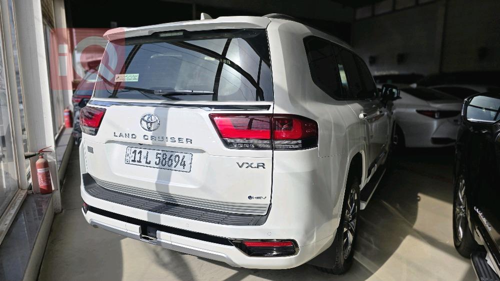 تويوتا لاندكروزر